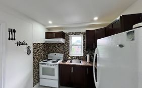 #1 Convvy-Nient Residence!